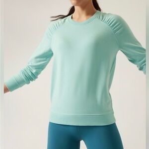 NWT; Athleta Mindset Pacific Sweatshirt-Medium